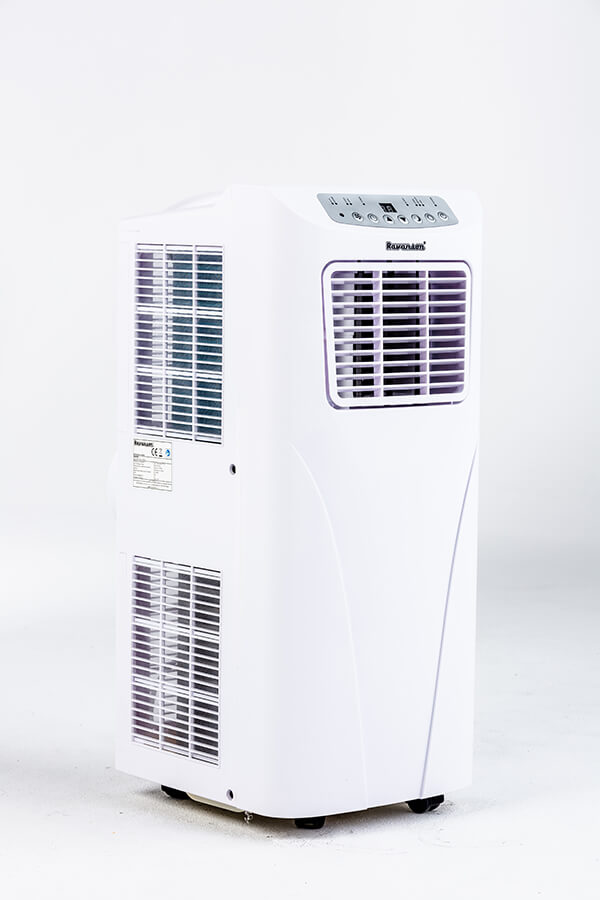 Klimatyzator przenośny Ravanson PM-9500, zdjęcie pod kątem 45 stopni